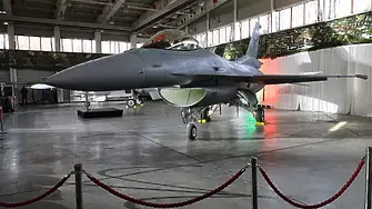 „Спартан“ с останките на цар Самуил и две двойки изтребители F-16 и МиГ-29 ще прелетят над центъра на София