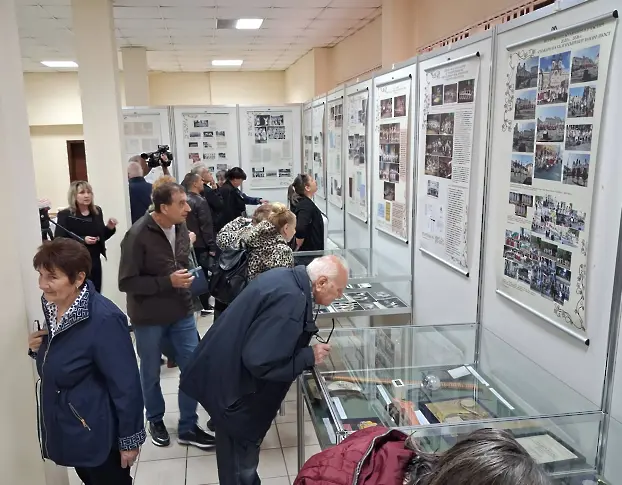 Видин отбеляза две големи годишнини с уникална изложба в Държавния архив