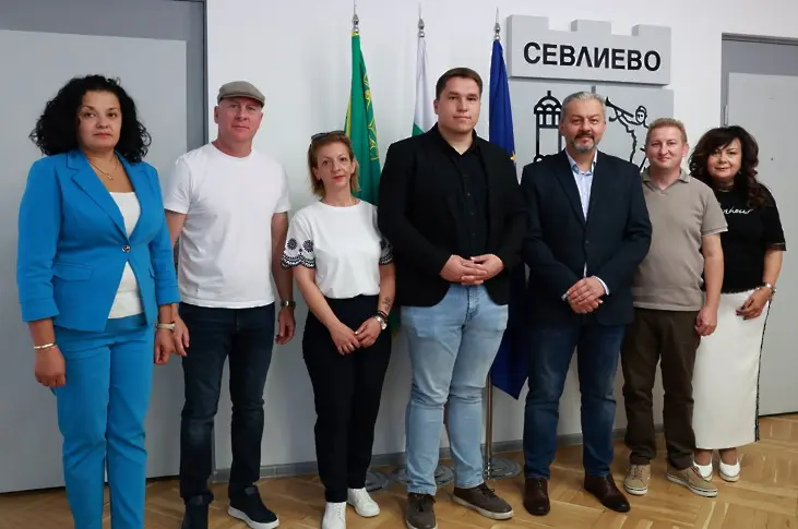 Делегации от Северна Македония и Унгария гостуват в Севлиево по повод Празника на града
