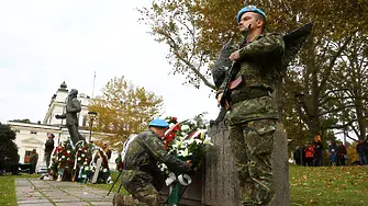 Денят на военния парашутист беше отбелязан с тържествен ритуал в София