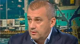 Георги Пеев: Възможно е трета страна да е произвела дроновете, с които бяха ударени кораби в Черно море
