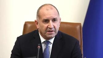 Кабинетът реши България да не плаща за нови смъртоносни оръжия за Украйна по европейски механизъм
