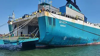 Избори в открито море: Как гласуват моряците на кораба „Дружба“