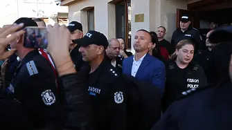 Радослав Ревански е в следствения арест: Очаква се с конвой да бъде ескортиран до Съдебната палата