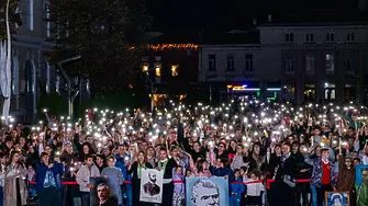 Да запалим светлината“: Враца отбелязва Деня на народните будители с традиционно факелно шествие