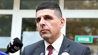 Мирчев: Преди дни Костадин Костадинов поиска оставката на Йотова, днес застава зад нея за балотажа
