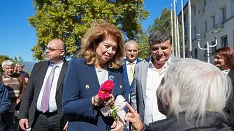 Над 40% от гласовете за Йотова са от хора над 60 години