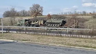 Военна техника и колони тръгват по републиканските пътища