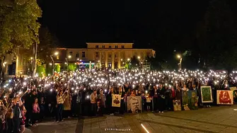 Враца ще отбележи Деня на народните будители с факелно шествие „Да запалим светлината“