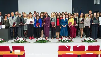 МУ-Плевен отбеляза 52 години от основаването си с тържествен Академичен съвет и отличия за преподаватели