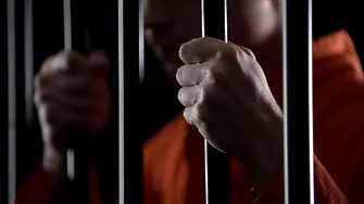 Седем години „лишаване от свобода“ за грабеж, извършен от рецидивист в гр. Враца