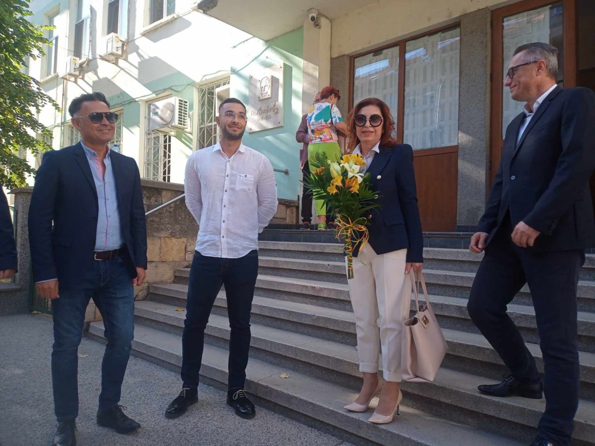 Рена Стефнова:Гласувах с надежда и вяра, че Русе най-сетне ще стане онова, което сме мечтали да бъде
