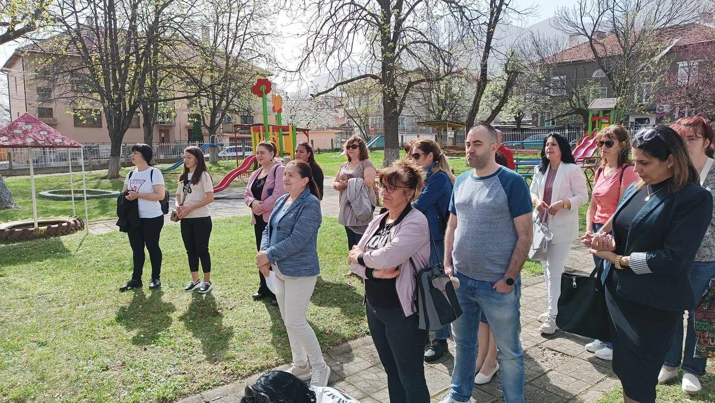 60 къщички за птици подари Община Враца на детски заведения по повод Международния ден на птиците